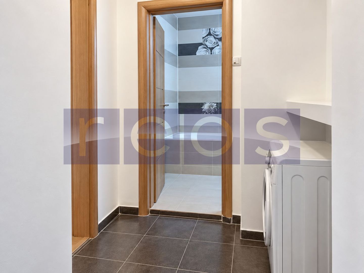 APARTAMENT 4 CAMERE | DECOMANDAT | 2 BAI | BLOC REABILITAT | PARCUL HERASTRAU - Poză 7