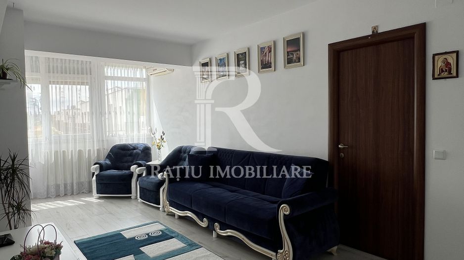 Apartament cu 3 camere | SDK | Nufarul | Oradea - Poză 1
