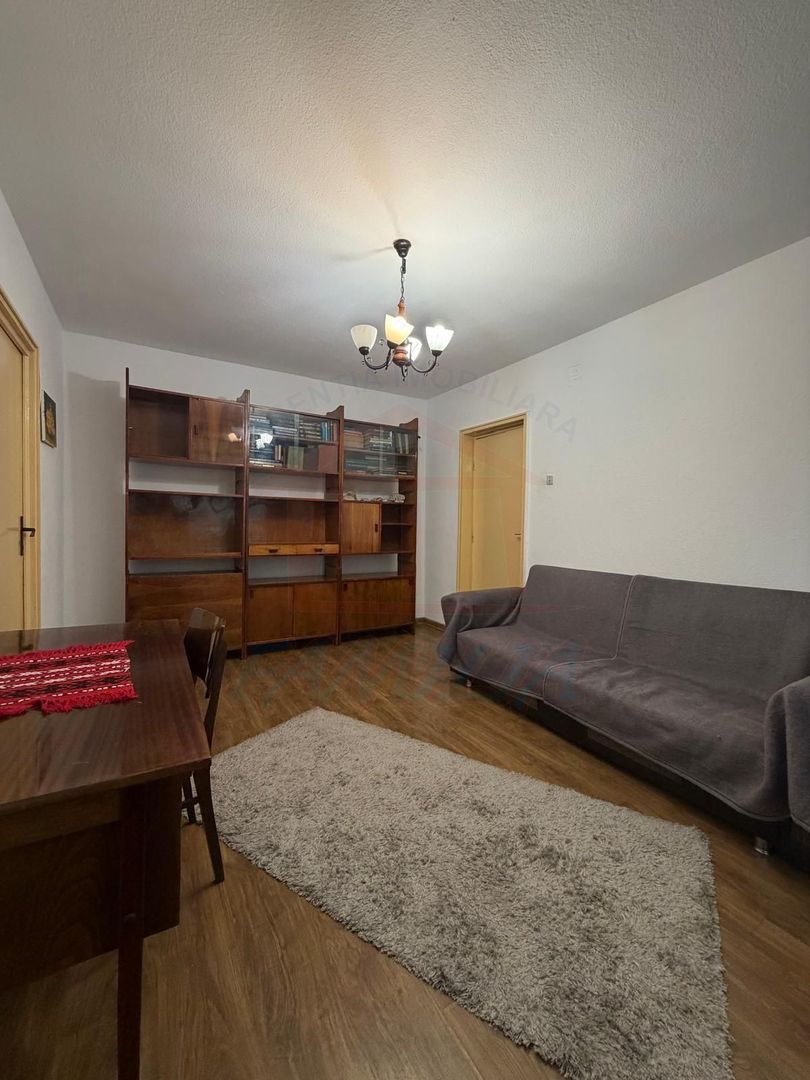 Inchiriere apartament semidecomandat 2 camere, Mazepa 1 - Poză 2