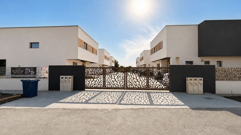 The Villas | Vile moderne în Lumina | Comision 0 - Poză 1