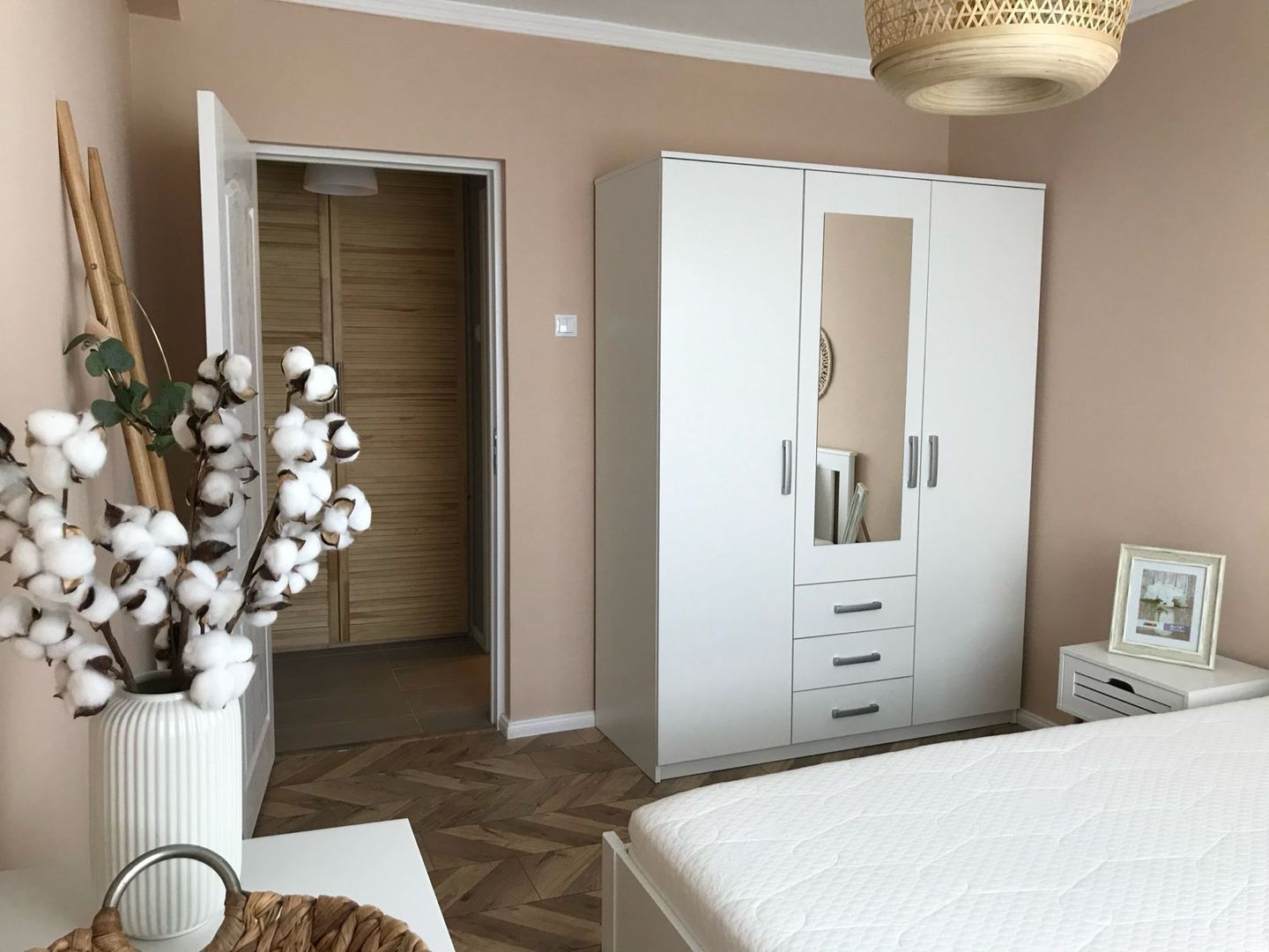AP. 2 CAMERE TITAN, PET-FRIENDLY, RENOVAT, RENOVAT, METROU 15 MINUTE - Poză 8