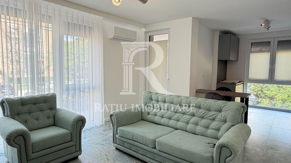 Apartament de LUX de închiriat – PRIMA ÎNCHIRIERE | Locație CENTRALĂ - Poză 2