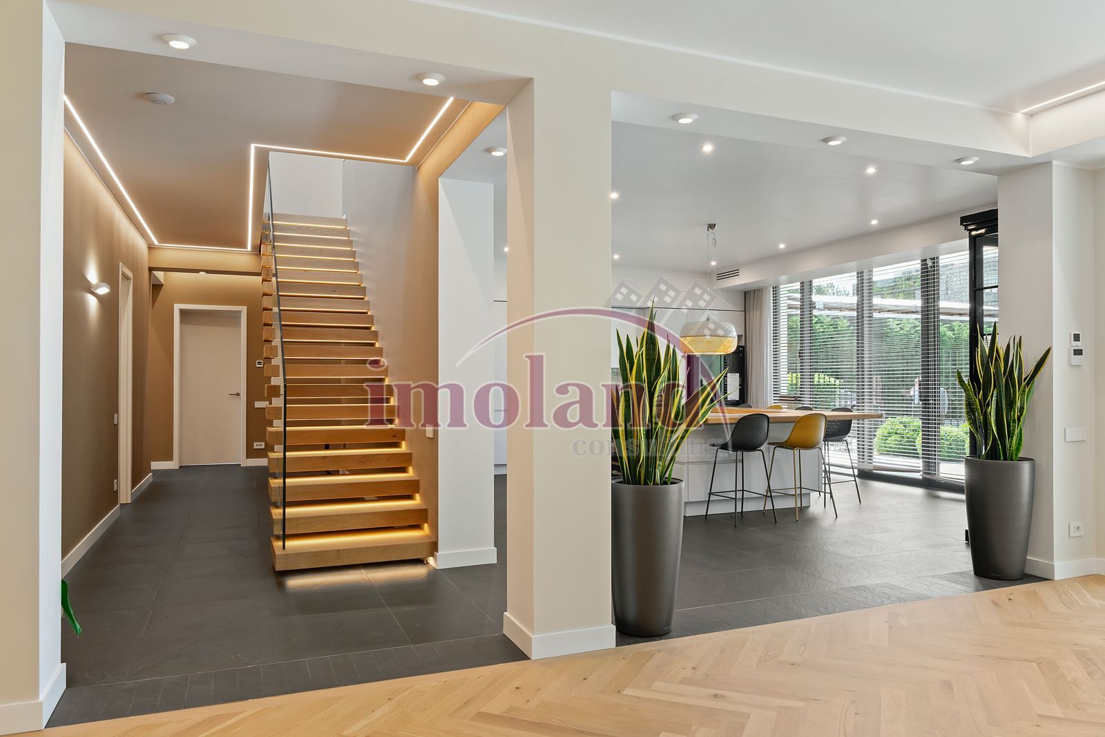 Vanzare - vila ultramoderna - vedere Padurea Baneasa - Iancu Nicolae - Poză 4