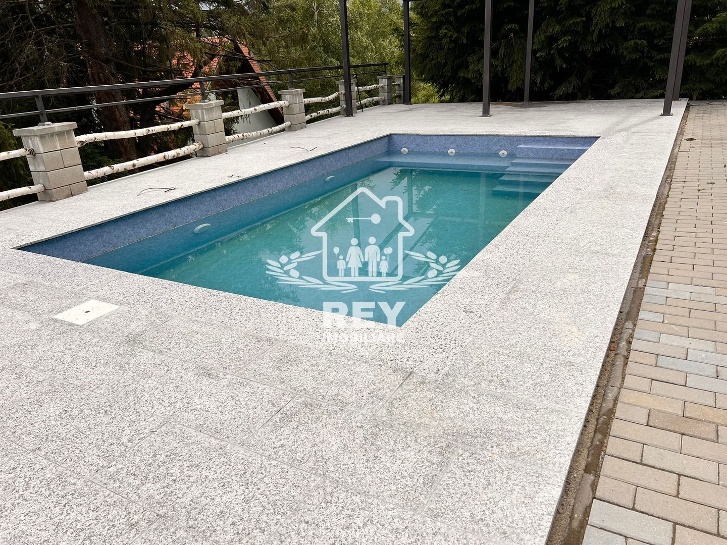 Casă de vacanța / Vilă în Păltiniș cu piscina acoperită și încălzită - Poză 18