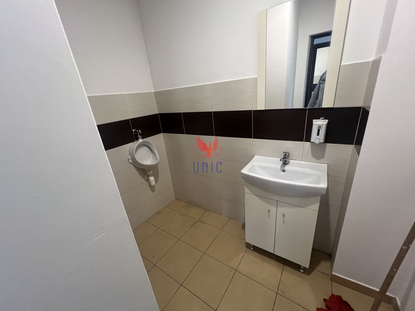 Spatiu Comercial / Birouri Central - Poză 15