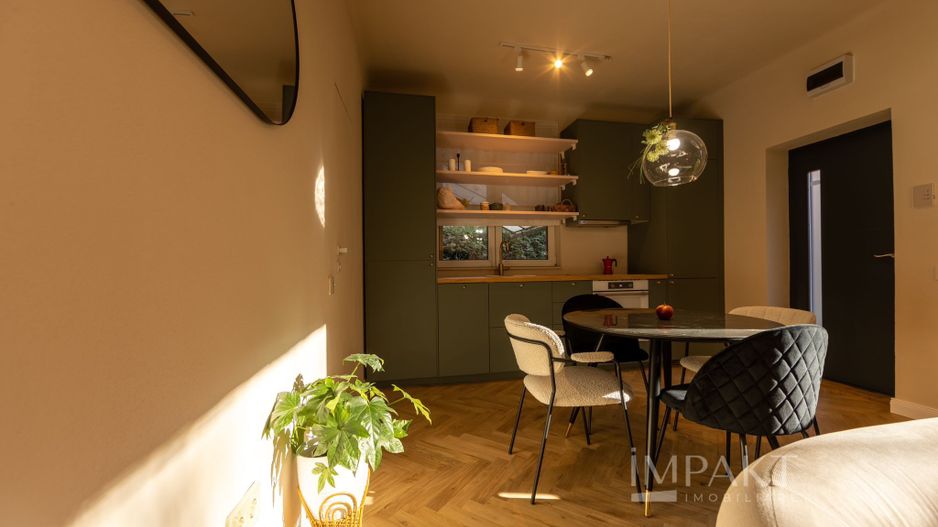 Apartament superb cu 2 camere de vanzare in zona ultracentrala! - Poză 3