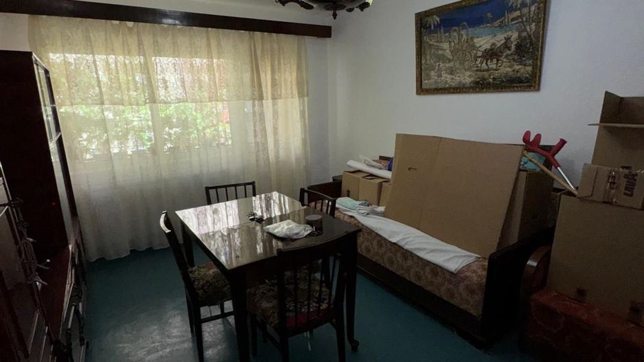 vand apartament 3 camere , zona Splai Mihai Viteazul ,et 1, incalzire - Poză 9