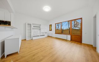 Apartament 3 camere cu gradina proprie si parcare, Grand Hotel Italia - Poză 1