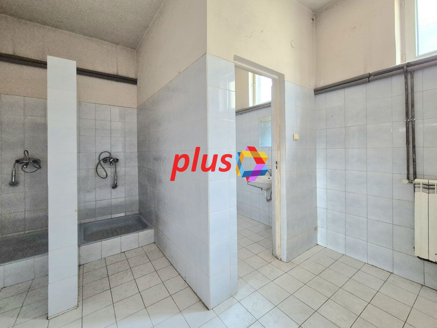 Hala de inchiriat Brașov - 700 mp #plus-imo.ro - Poză 12