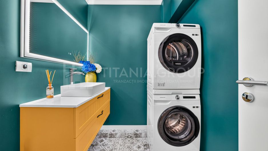 PENTHOUSE SUPERB 4 camere, 100 mp utili, parcare + boxa MAURER Coresi - Poză 17