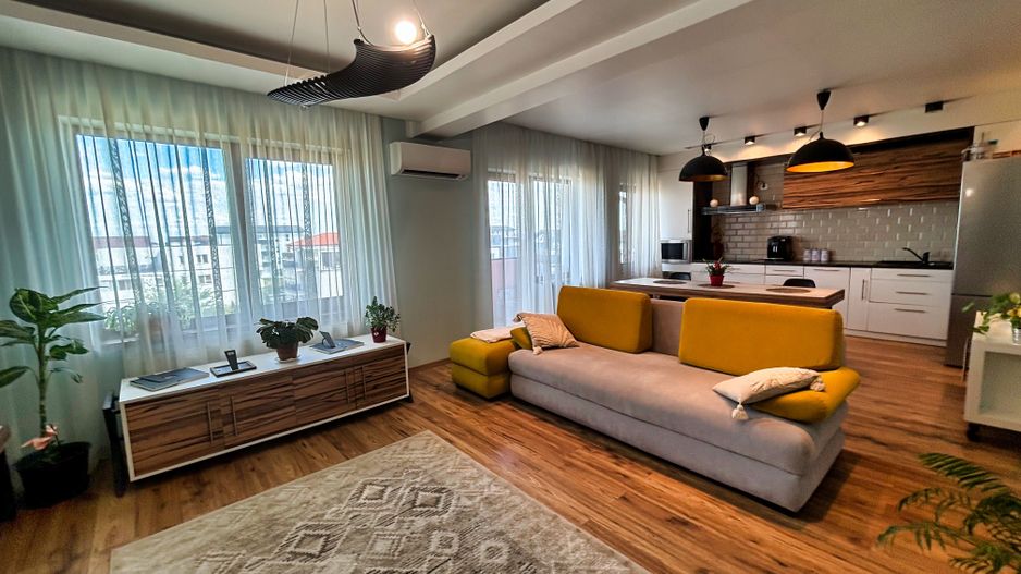 Living Generos și Locație Ideală - intrare Giroc - Poză 1