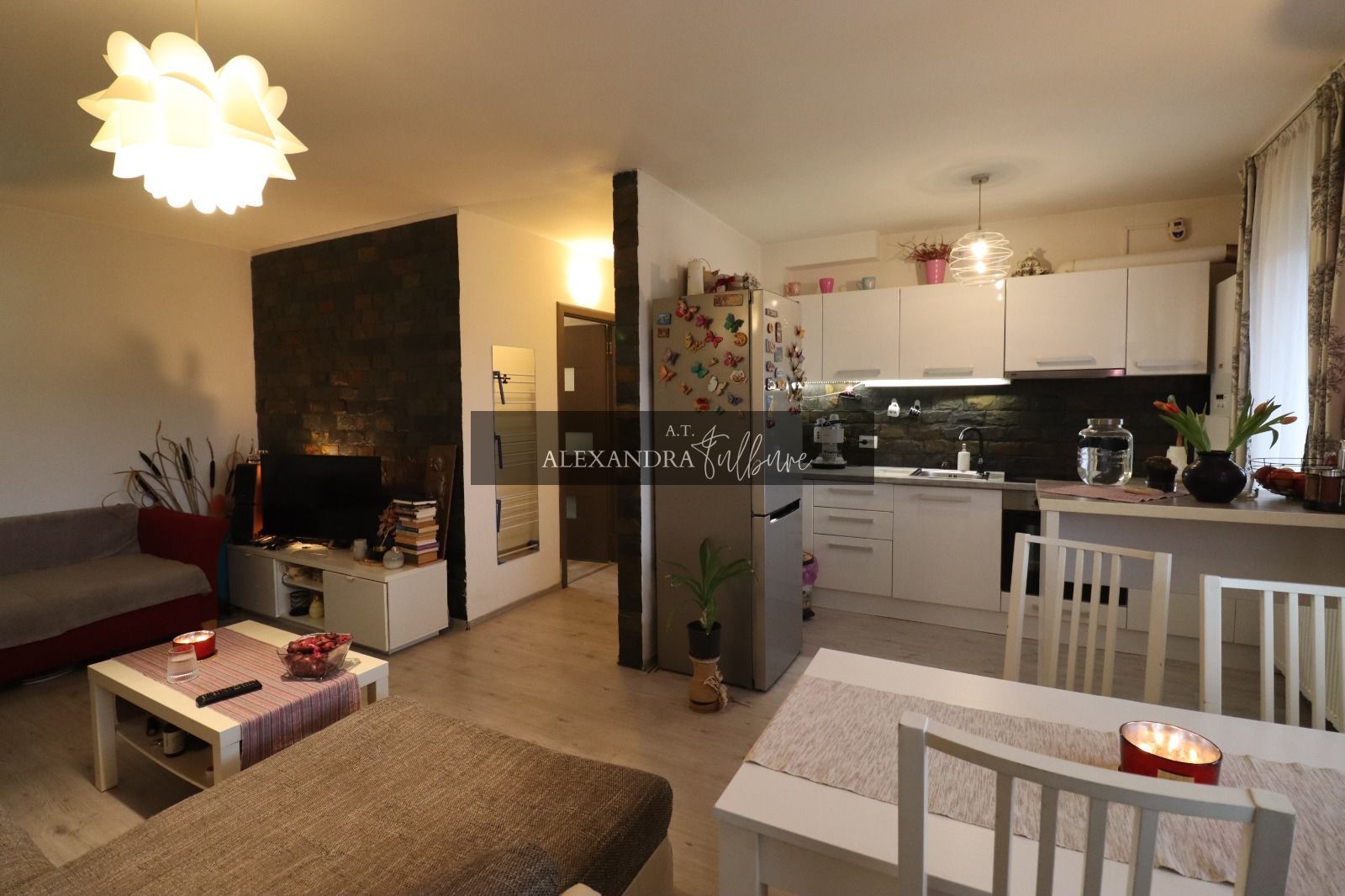 Apartament 3 camere I Zona Avram Iancu I Floresti - Poză 3