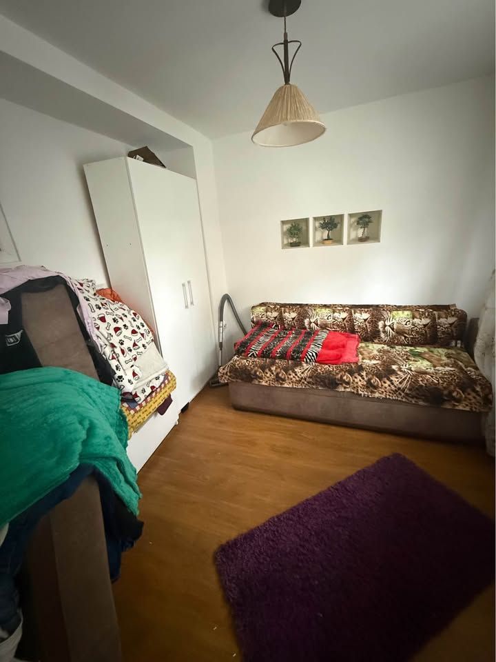 Apartament 4 camere, decomandat in Cetate - Poză 4