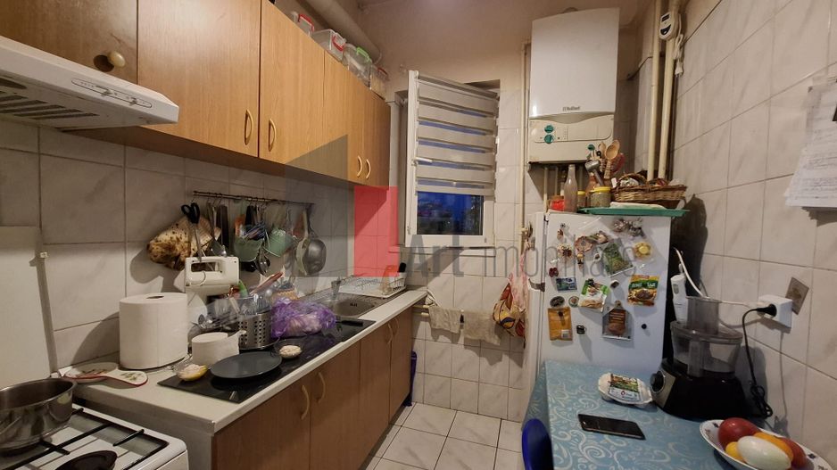 Apartament in vila Grivita-Basarab, 1500 EURO/MP UTIL,  LOC DE PARCARE - Poză 7