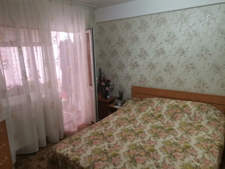 Vanzare apartament 2 camere, Frati Golesti, Gara - Poză 3