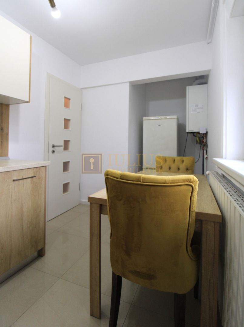 2 camere, zona centrala; str. Remus, centrala proprie. - Poză 18