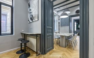 Birou amenajat | Mobilat si utilat | Cladire consolidata si renovata - Poză 12