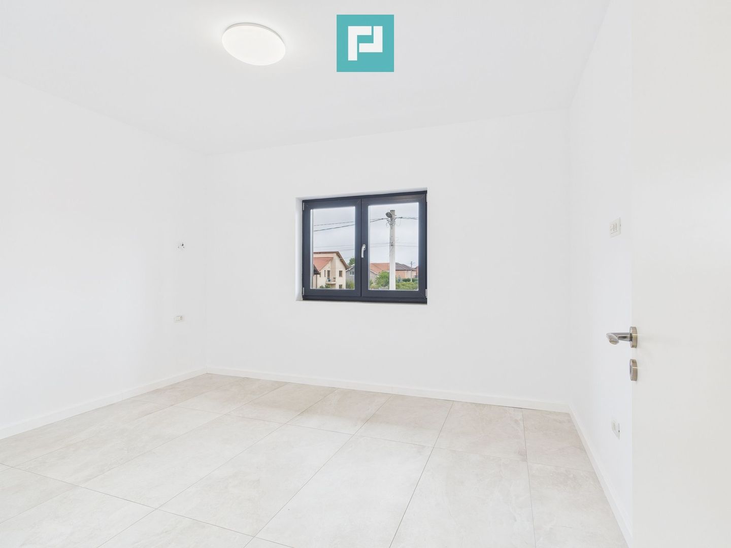 Apartament cu 2 camere, terasă generoasă – Moșnița - Poză 7