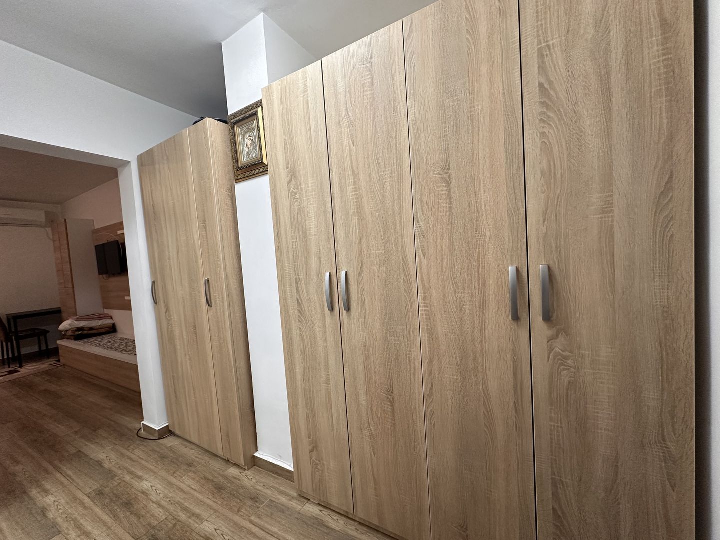 TITAN - Costin Georgian | Chirie Garsoniera la 7  minute de metrou - Poză 7