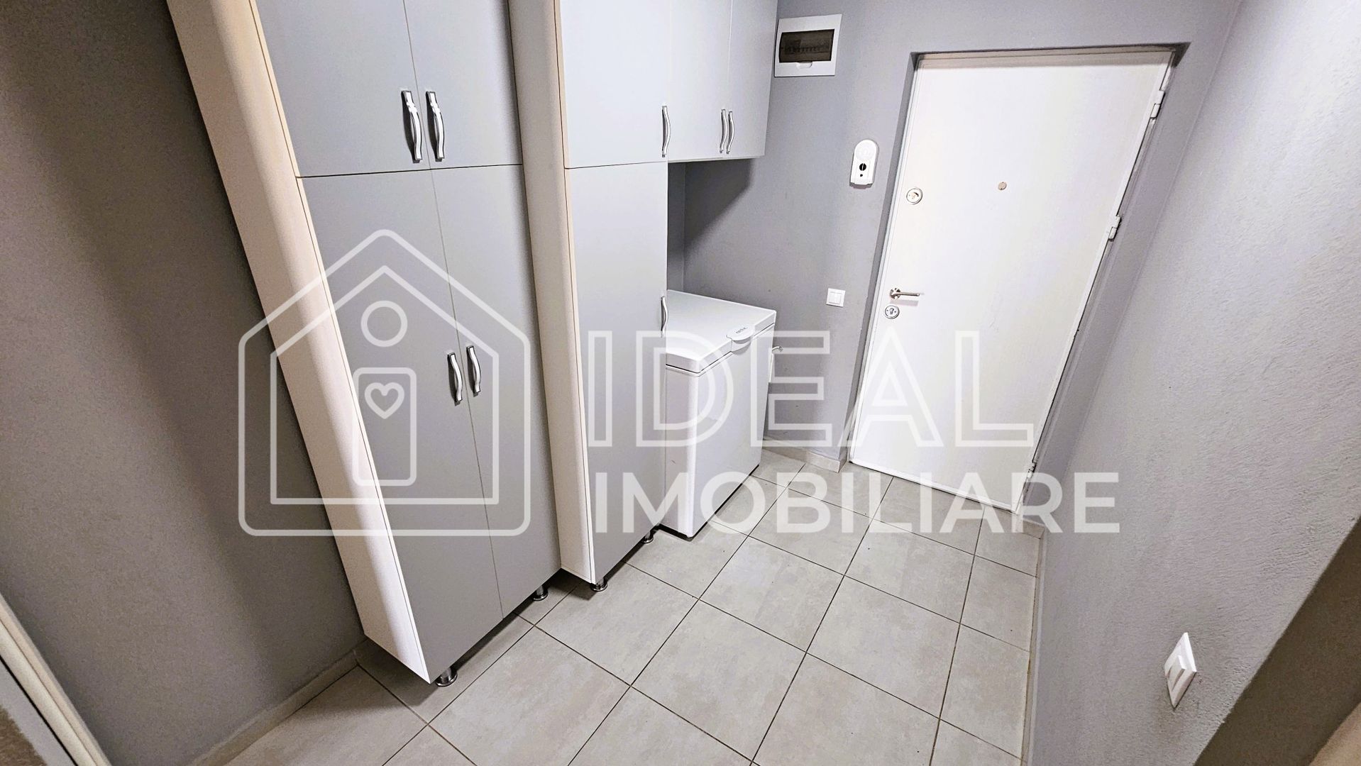 Apartament cu 3 camere Mobilta-Utilat, zona Pictor Brana - Poză 7