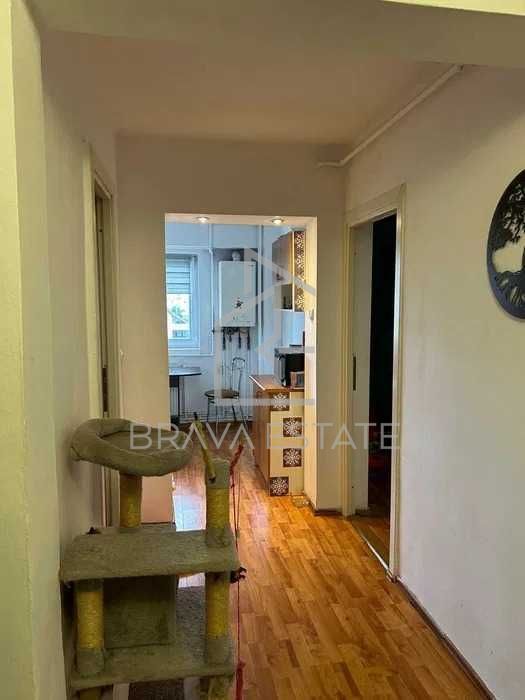 Apartament 2 camere decomandat, balcon, zona Între Lacuri - Poză 4