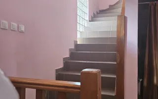 Pensiune 10 camere cu restaurant // teren 900 mp // Moieciu de Jos - Poză 43