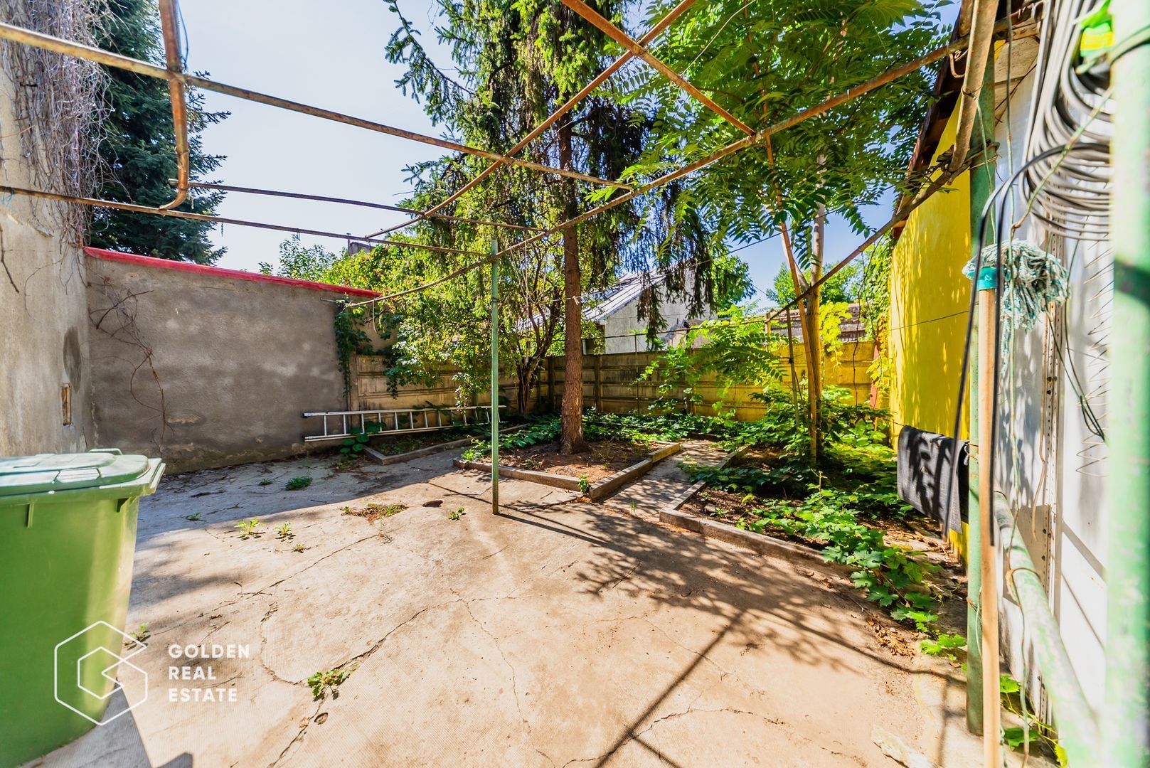 Casa individula cu 5 camere, zona central - Poză 25