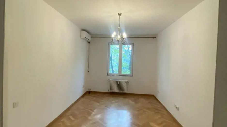 Particular, inchiriez Apartament de 2 camere, Str Calea Floreasca, vis a vis de blocurile One - Poză 3