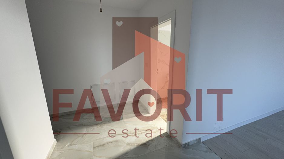 Disponibil imediat. Decomandat. TVA 21% inclus in pret - Poză 7