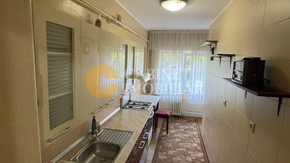 APARTAMENT 3 CAMERE - PODUL DE FIER decomandat - Poză 4