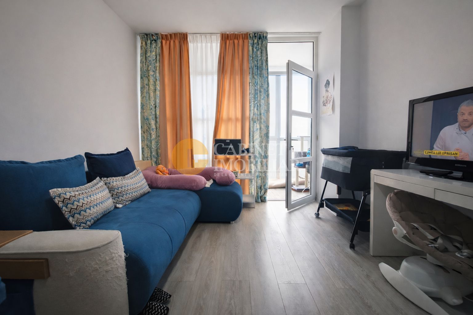 2 camere decomandat | mobilat&utilat | ETAJ intermediar | zona Visoianu - Poză 1