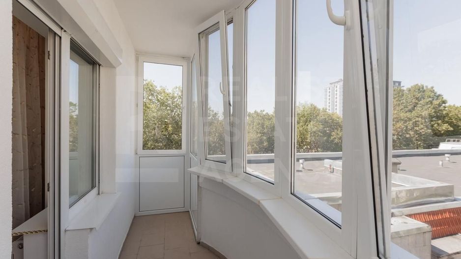 Chirie, apartament, 4 camere, str. Mihai Eminescu, Centru - Poză 21