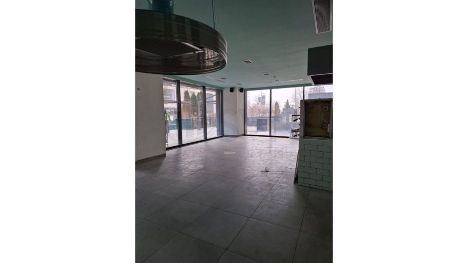 REC3001371 Spatiu de inchiriat I Vizibilitate maxima si pozitionare excelenta in - Poză 5
