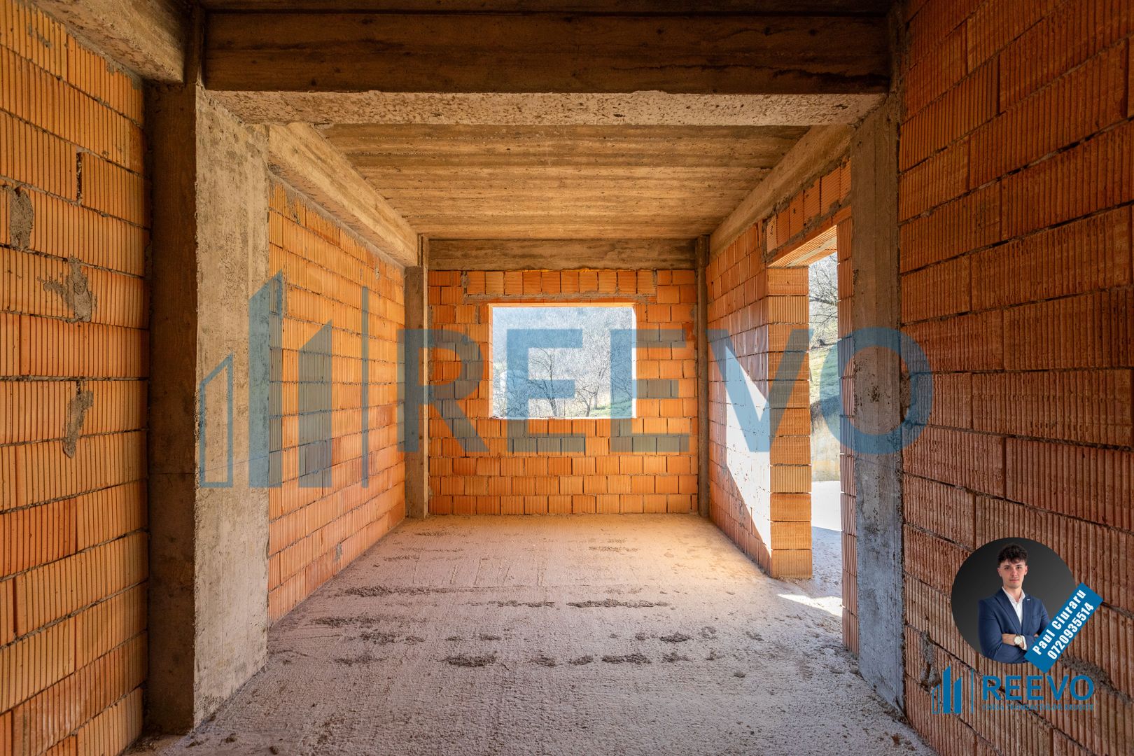 Pensiune/Vilă la roșu P+E+M în Sărata - Poză 30