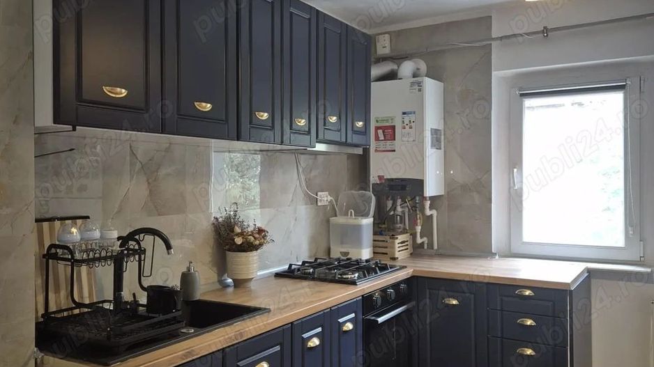 Apartament 3 camere Complex Studentesc cu centrala - Poză 1