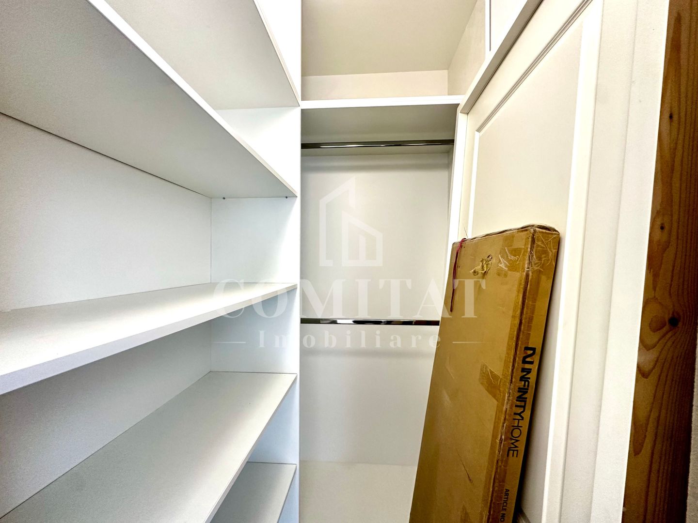 Apartament ultrafinisat | Etaj intermediar | Zona Str Tineretului - Poză 18