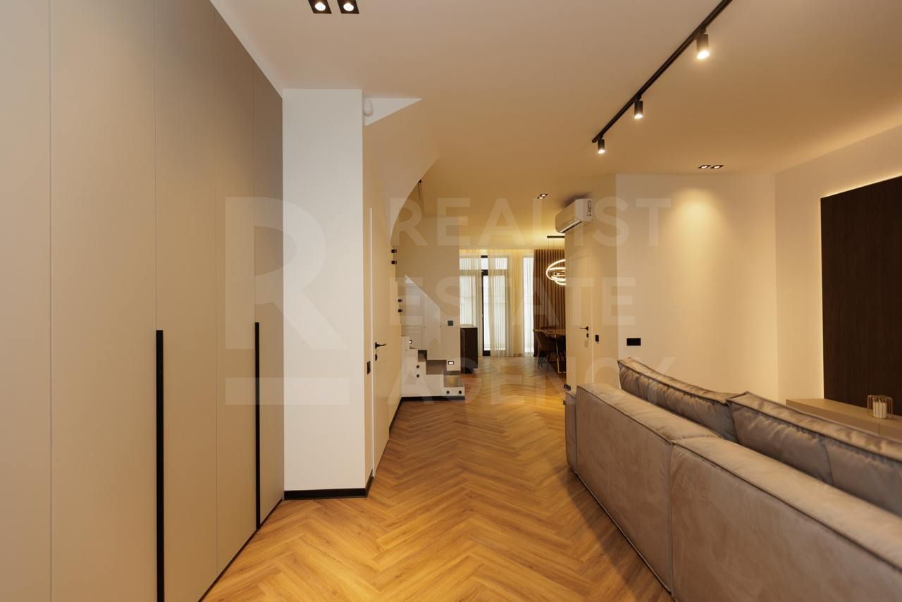 Chirie, apartament, 5 camere, str. Lacului, Centru - Poză 7