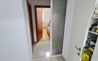 Inchiriez apartament 3 camere-Rahova-loc de parcare - Poză 7