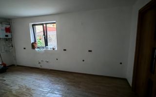 Corp de casa P+M 4 camere , ASTRA - Carpatilor -LIDL- ,curte comuna. - Poză 4