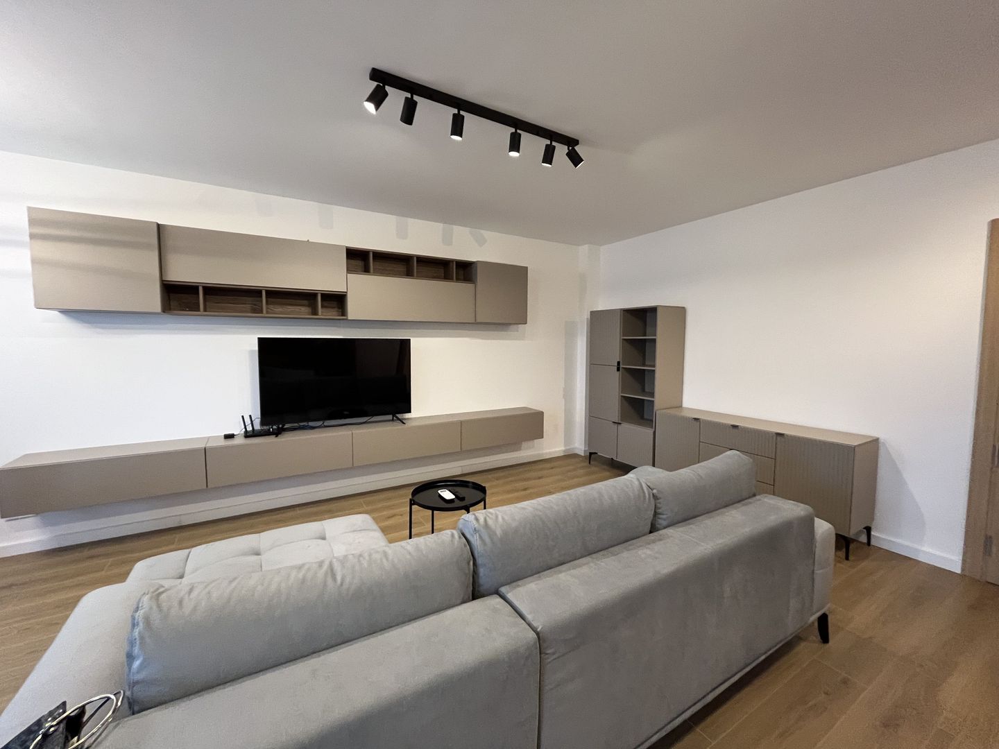 APARTAMENT PARCULUI 20 | LUX | PRIMA INCHIRIERE - Poză 2