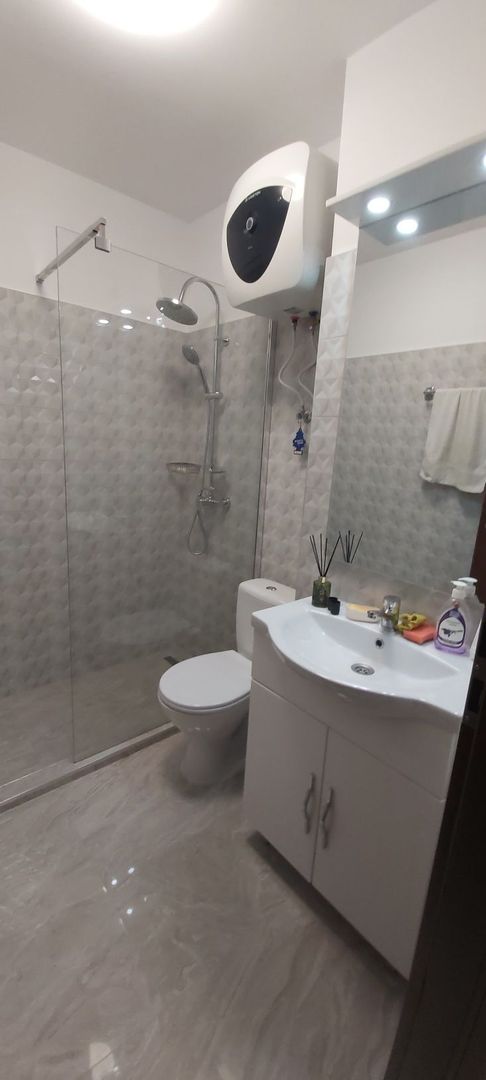 Garsonieră de închiriat Drumul Taberei - Poză 8