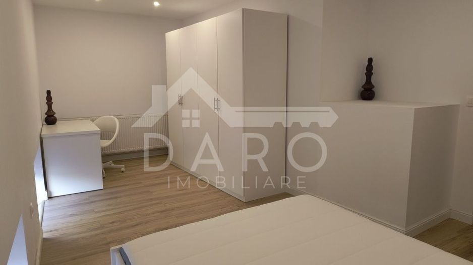 Ap cu 2 camere in centru, decomandat - Poză 5