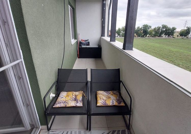 Giroc-Aleea cu plopi | 2Camere | Bucatarie inchisa | 2 Balcoane | Loc de parcare - Poză 7