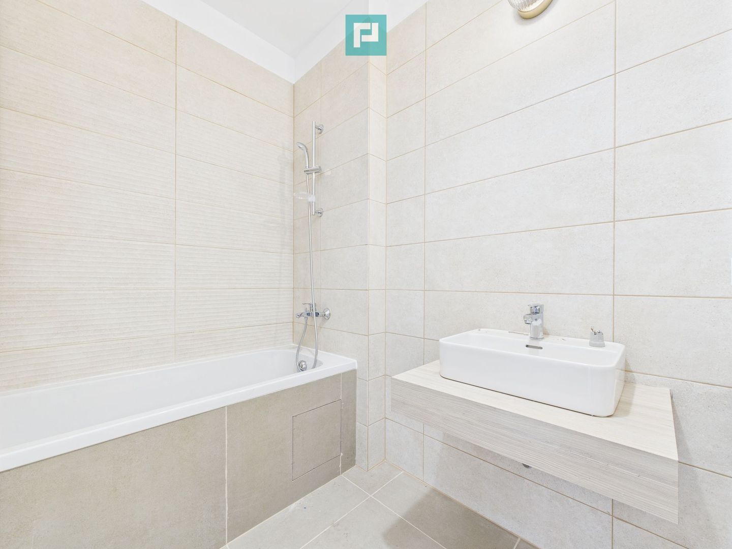 Apartament 3 camere |  Vulcan Residence și Parcul Sebastian - Poză 12