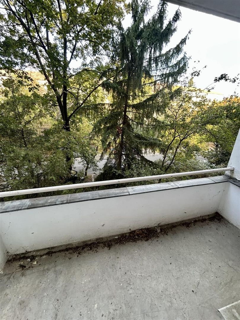 Apartament cu 2 camere semidecomandat zona Rogerius - Poză 6