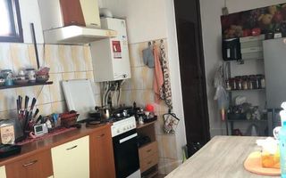 Casa individuala in apropiere de aeroport - Poză 6