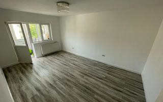APARTAMENT 2 CAMERE DECOMANDAT - GARA  (RENOVAT) - Poză 3