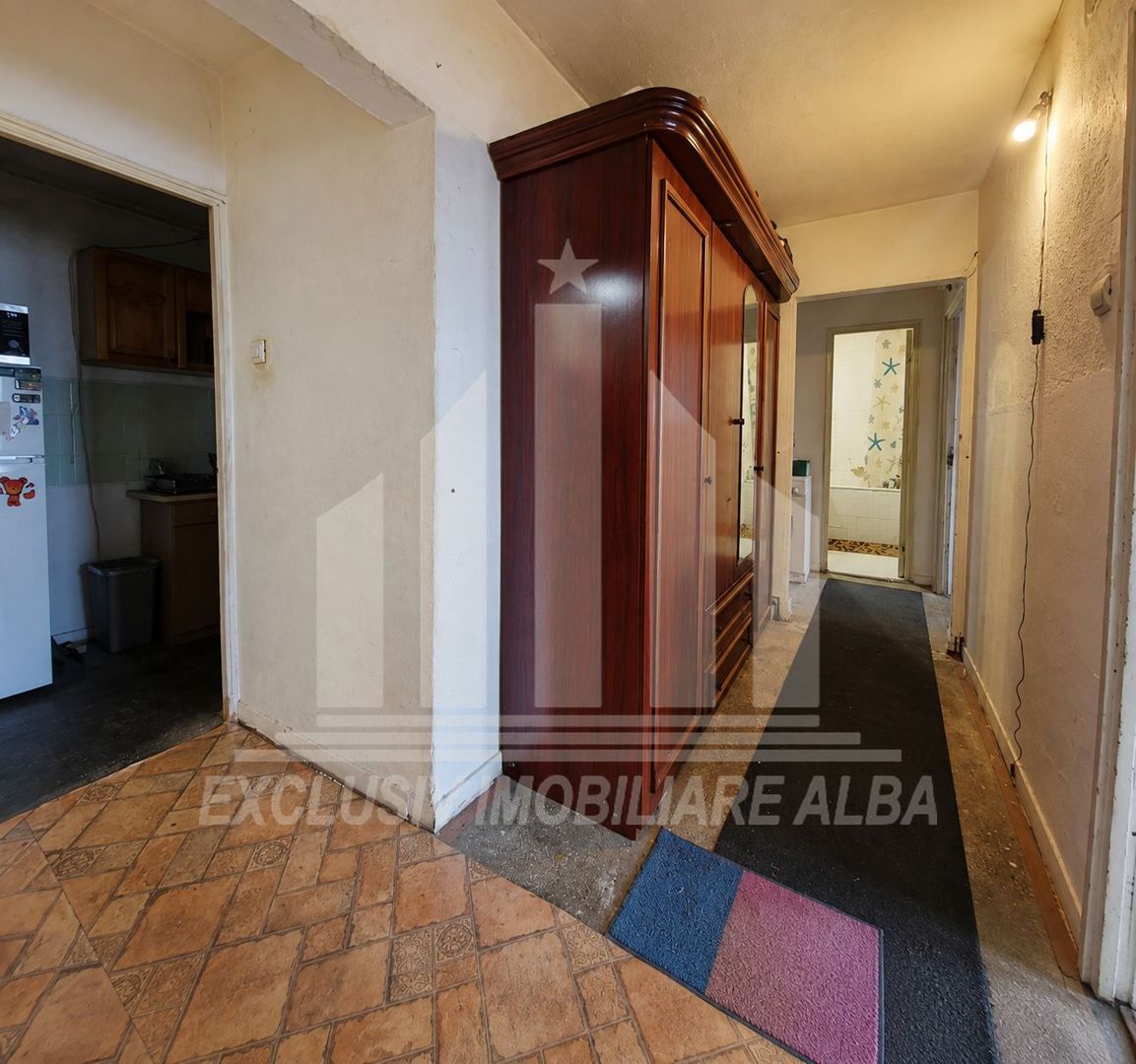 Apartament 3 camere | De vanzare | 65 mp | Cetate - Transilvaniei - Poză 2