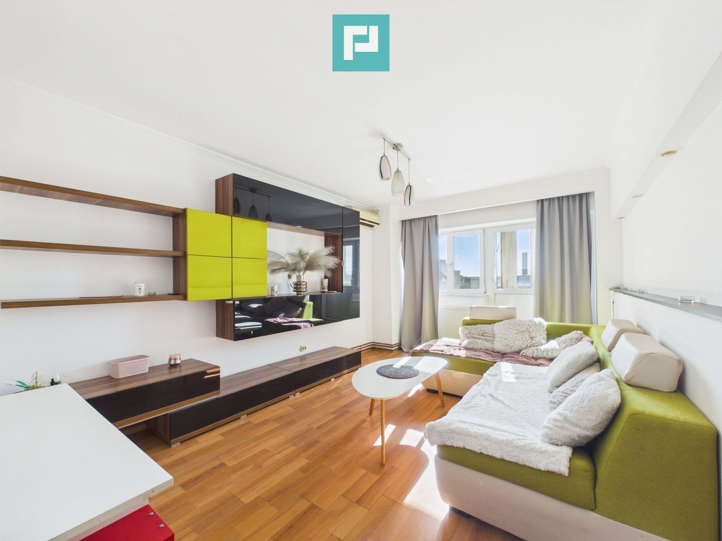 Apartament cu 2 camere de închiriat – Zona Intim, - Poză 1