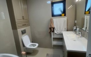 Casă de închiriat, 4 camere, Valea Lupului - Poză 7